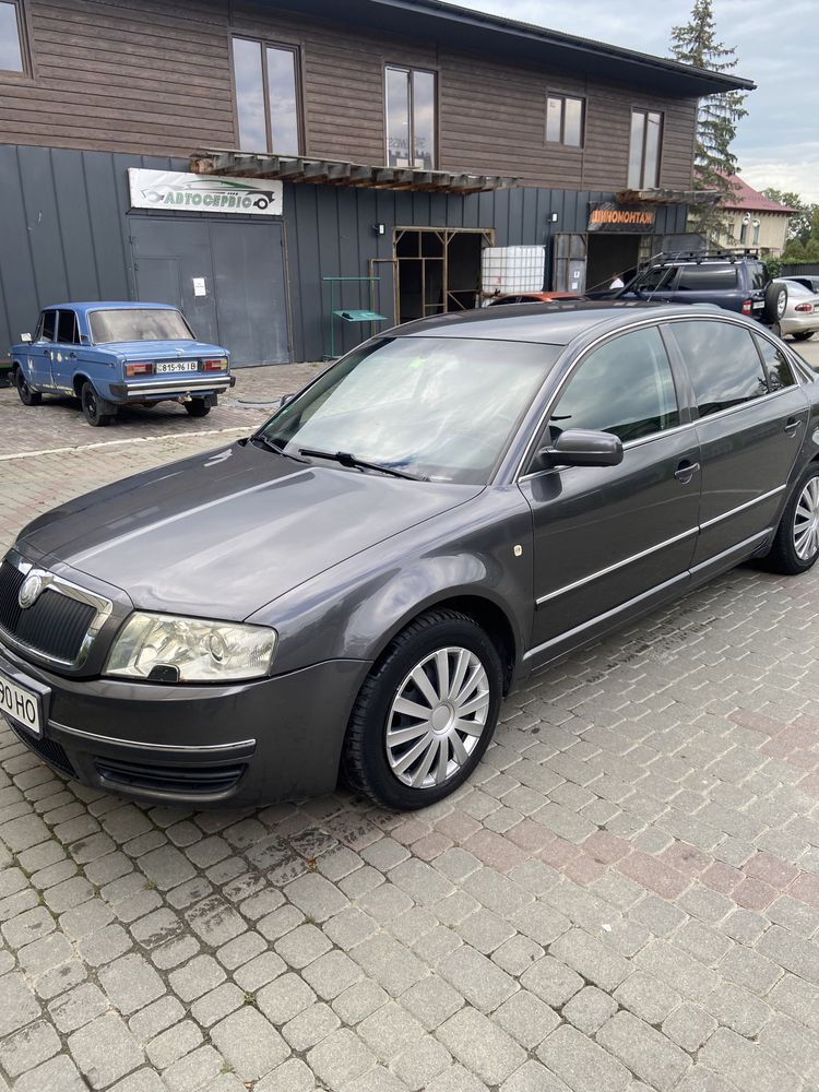 Skoda superb 2.5 TDI