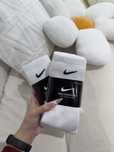 12 par skarpet Nike z czystego bawełny. Białe, długie, Rozmiar M