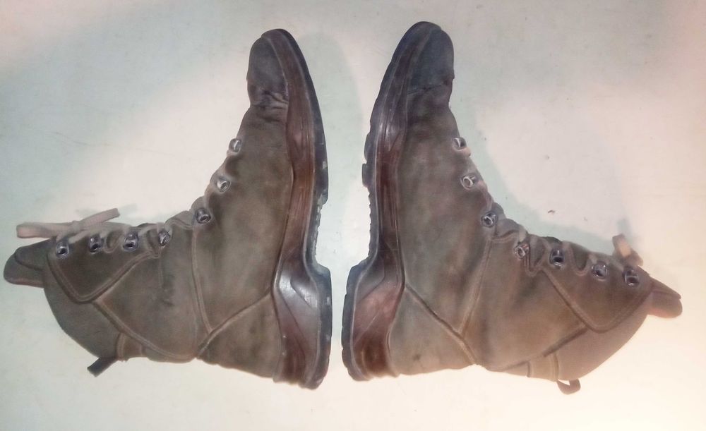 Берці 42р., TALAN