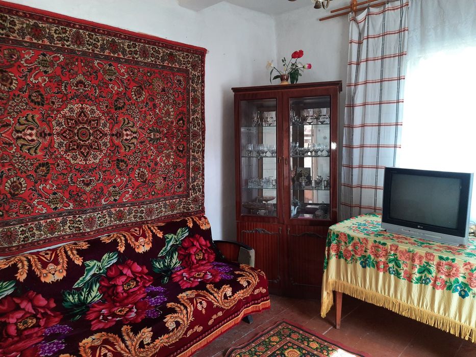 Продам будиннк  в с Яроповичі.