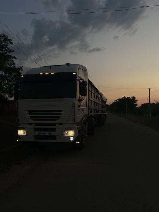 Iveco stralis зерновоз