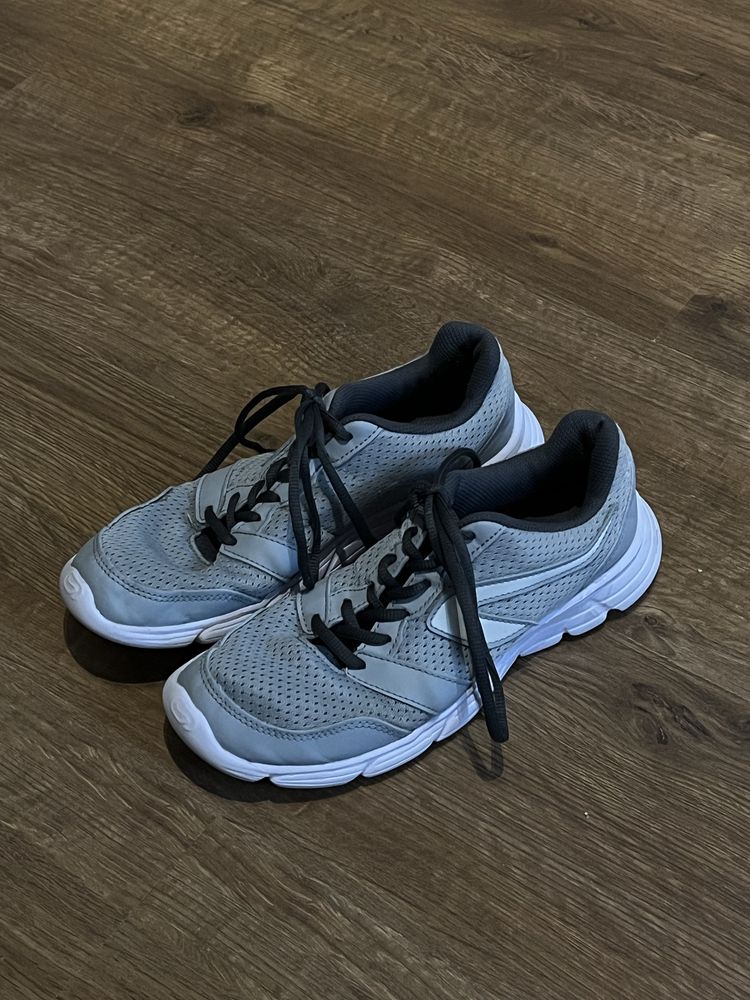 Buty do biegania marki kalenji