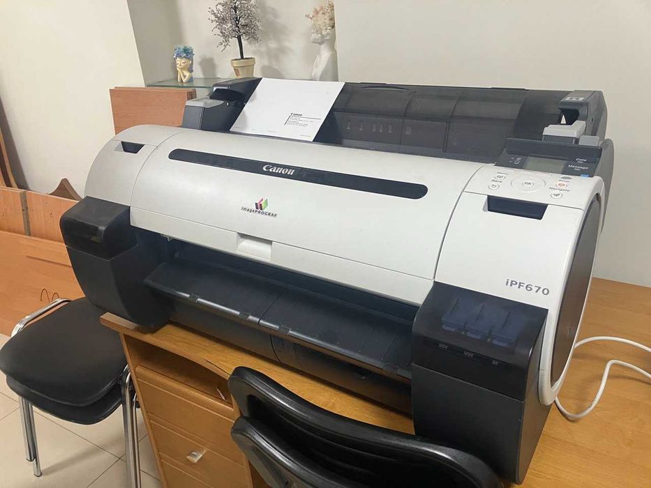 Принтер плотер IPF670