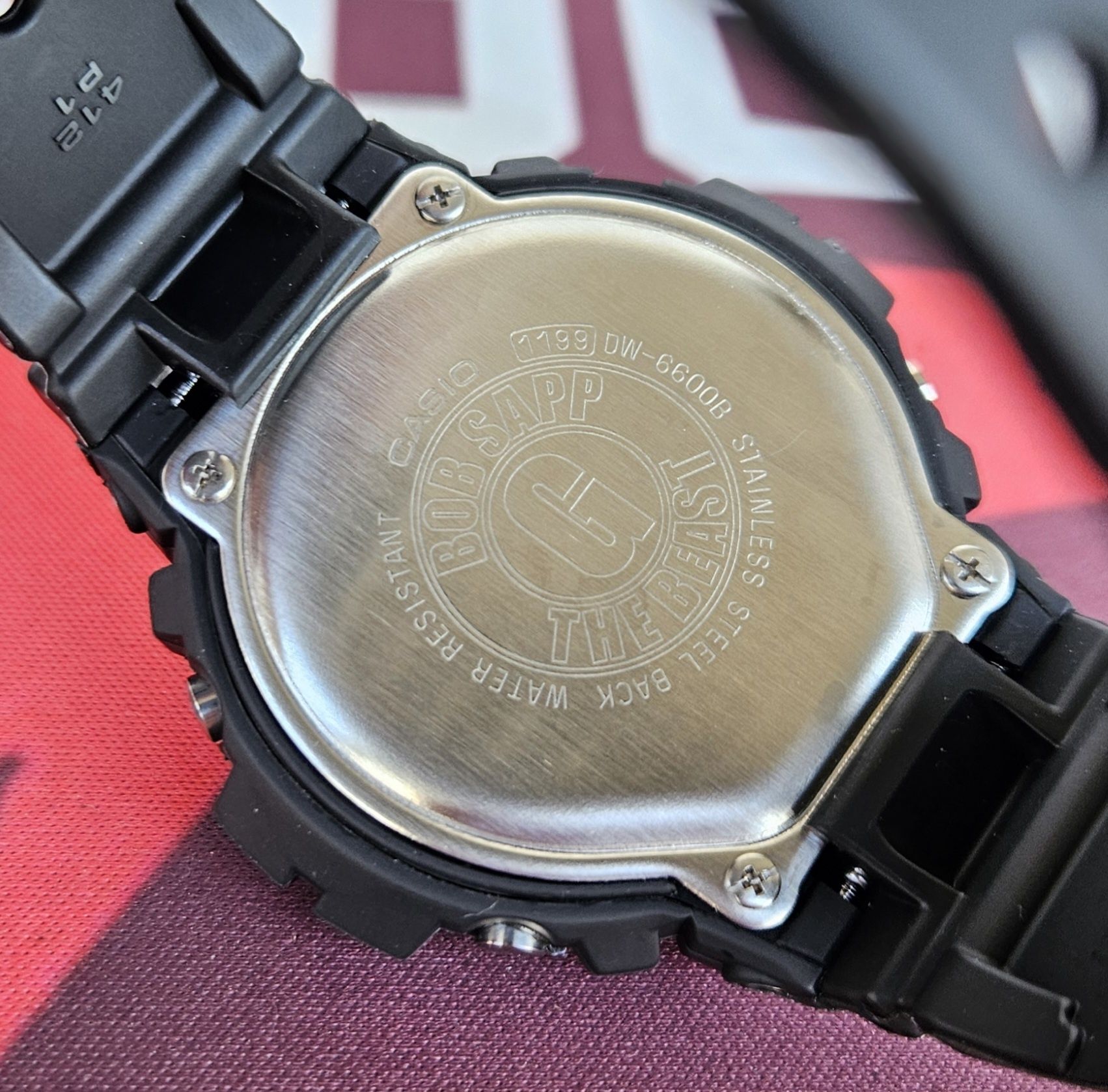 DW-6600BBOB Bob Sapp kolaboracja vintage-G Casio G-shock