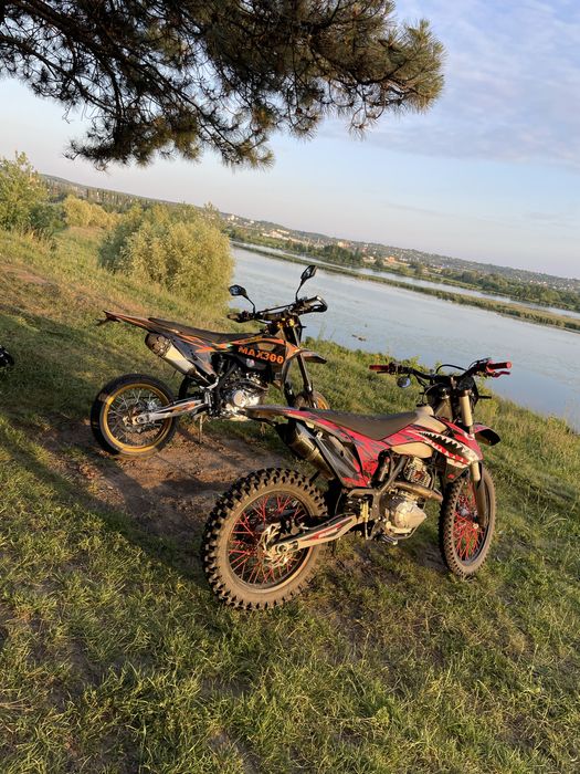 Ендуро 300 на доках, стан близько ідеалу