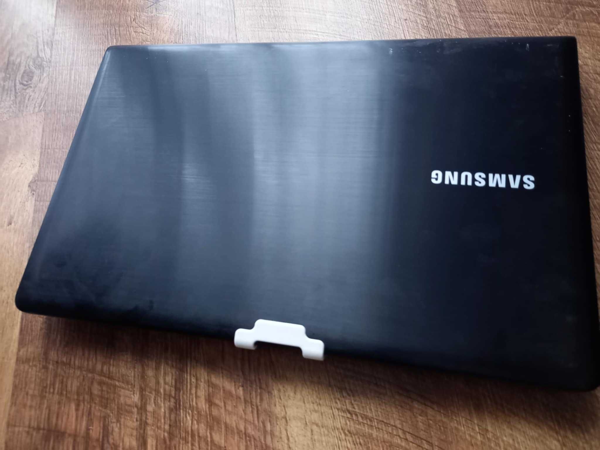 Laptop Samsung 350E5C-S05PL 15,6 " Intel Core i3 4 GB / 500 GB czarny