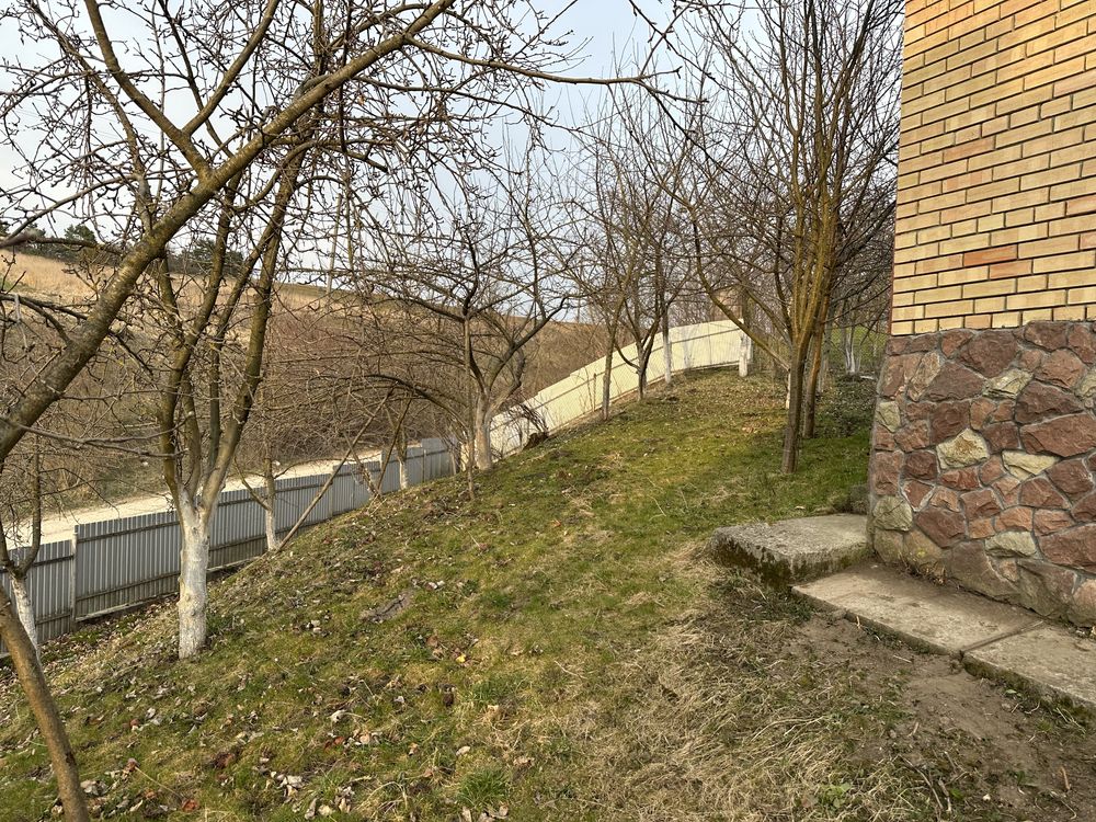 Продаж будинок з земельною ділянкою с.Подусів Перемишлянський район