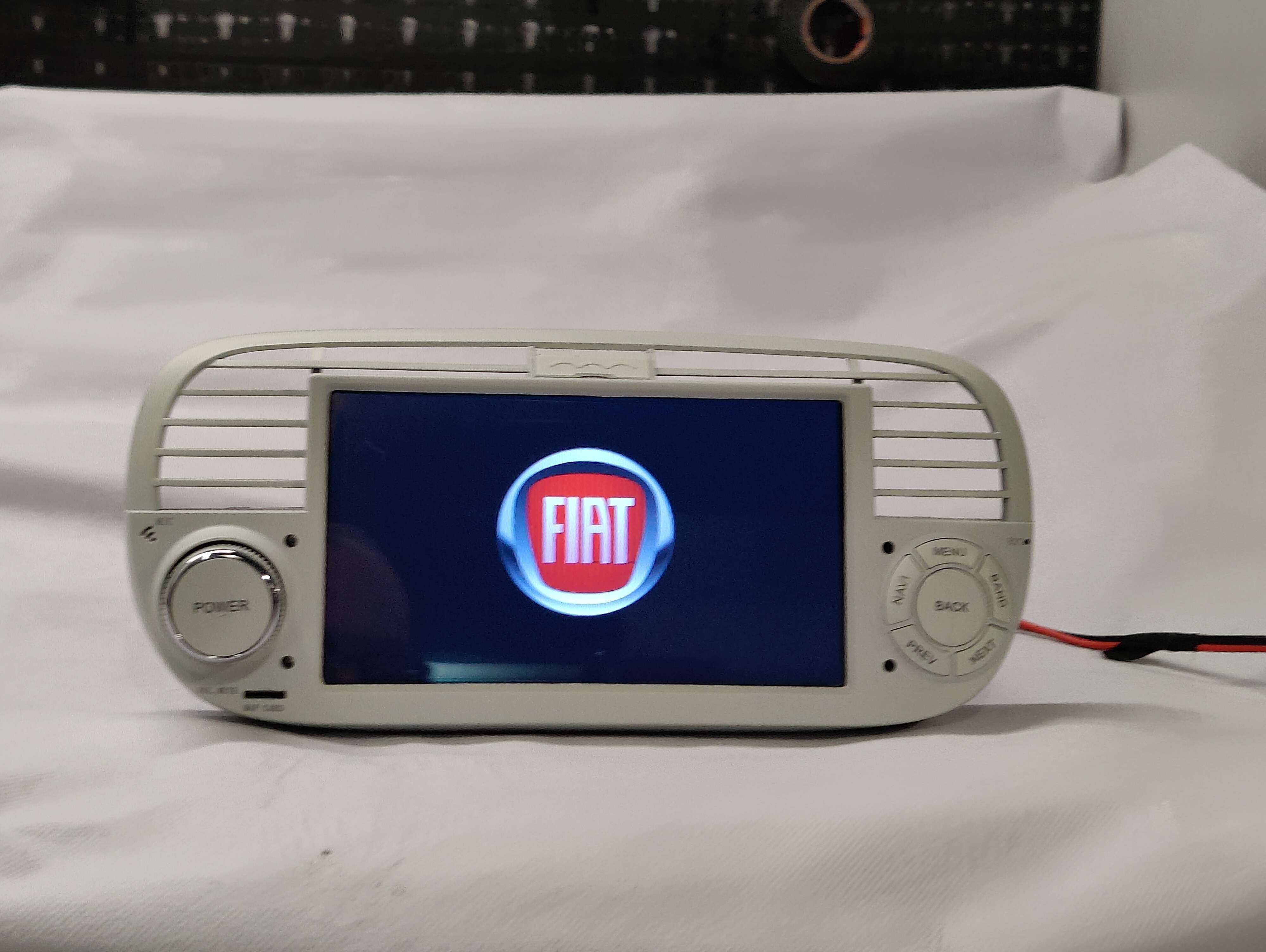 Radio 2 DIN Android 13 Fiat 500– Branco GPS WIFI CarPlay - Novo