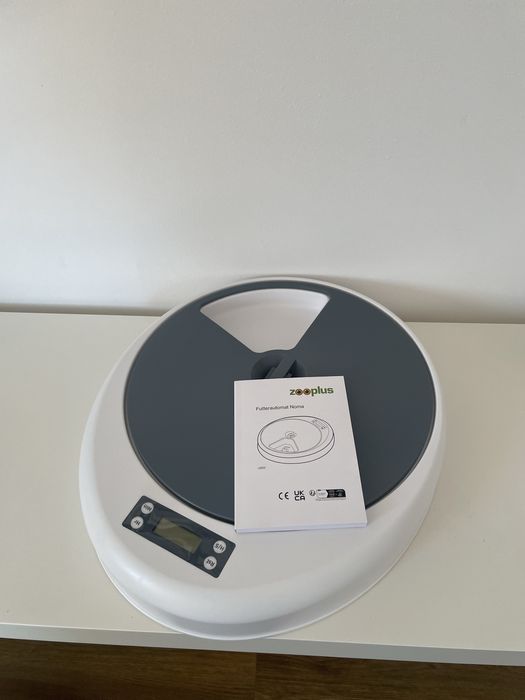 Automat na karmę Noma