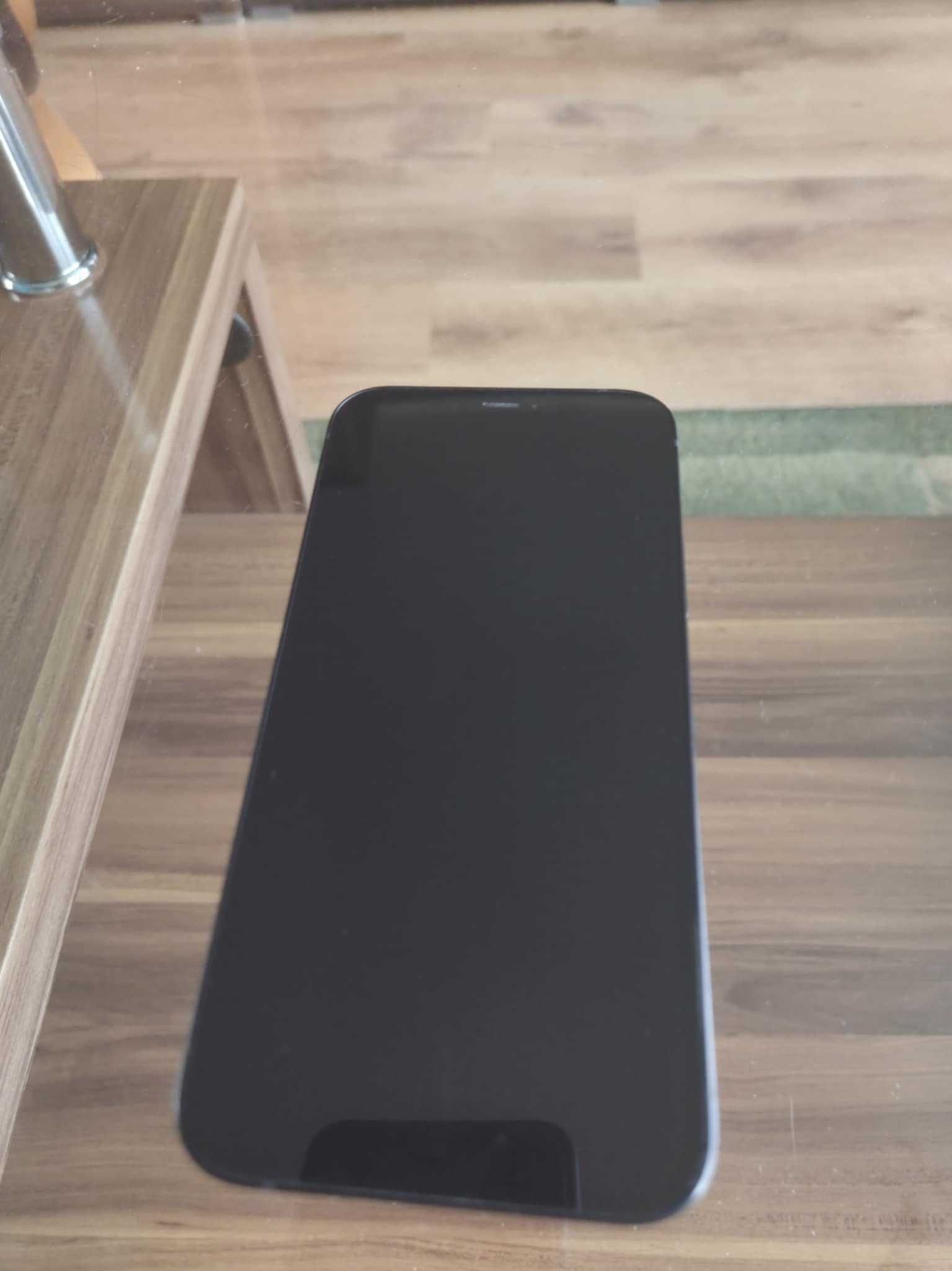 iPhone 12 64GB stan bdb + ładowarka