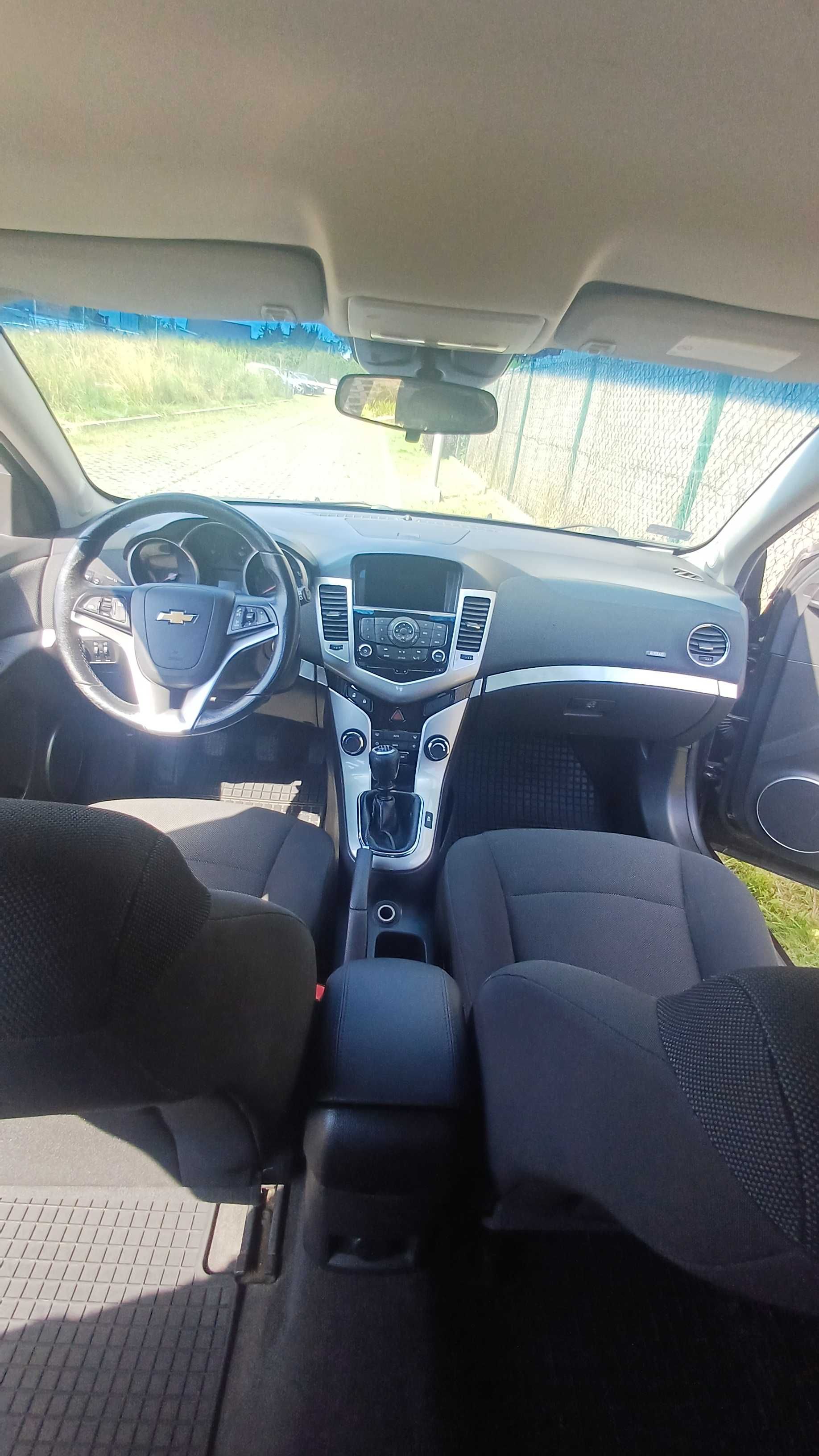 Chevrolet cruze salon Polska 200KM