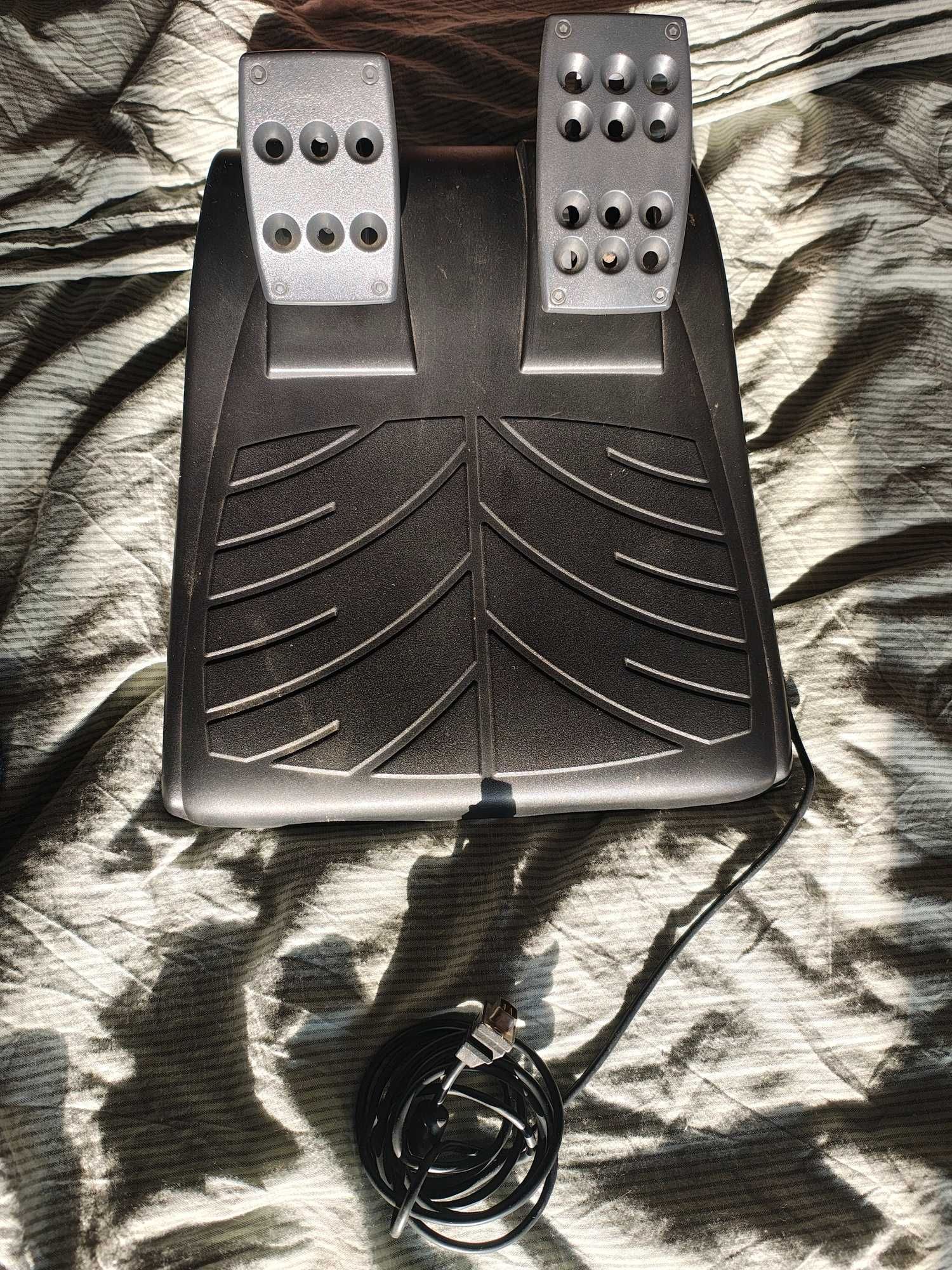 Logitech Driving Force GT stan bdb