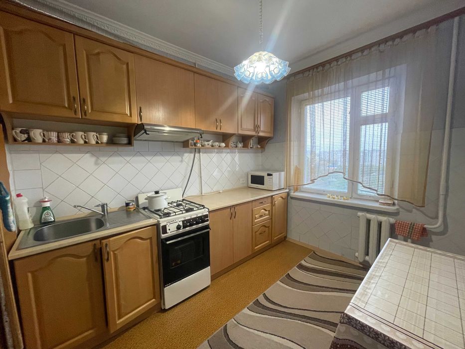 4-кімнатна квартира, район РУМу 56000 $