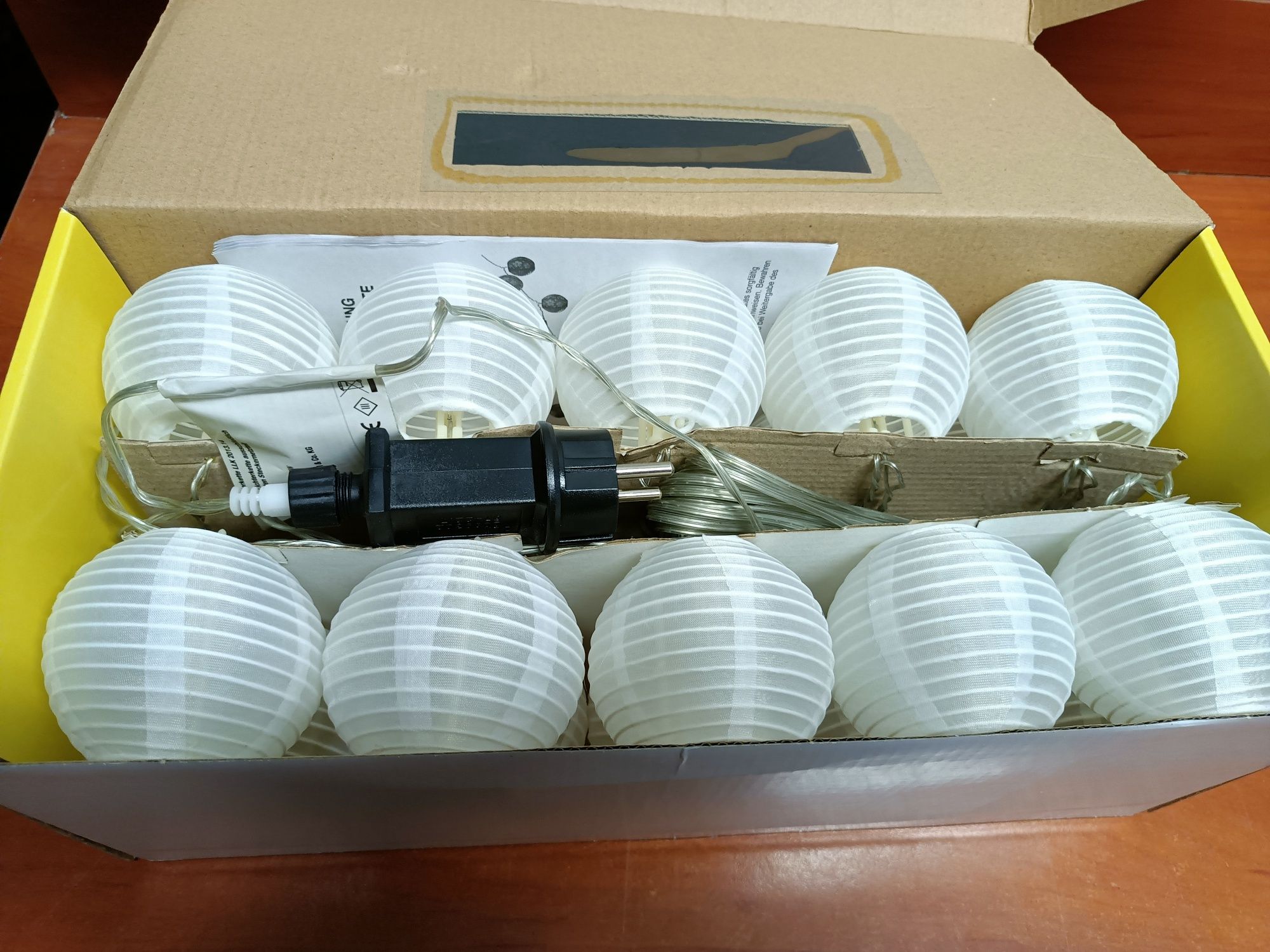Girlanda LED łańcuch świetlny białe kule