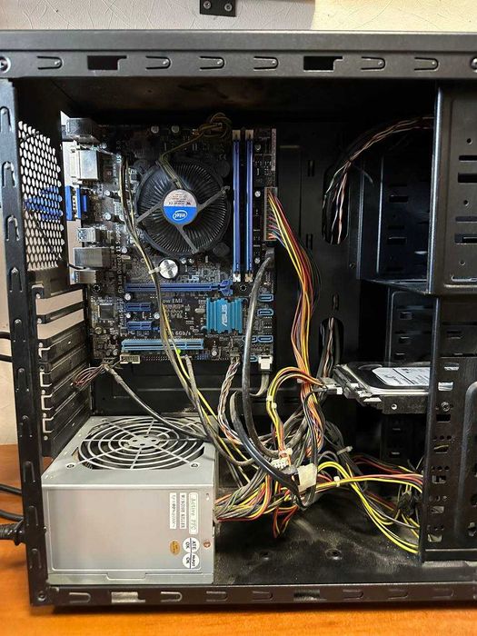 Системний блок | I7 - 3770 / 8ГБ DDR4 / 1TB HDD/ Робочий м. Шулявська