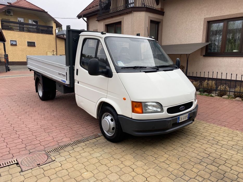 Ford TRANSIT 2,5 D Pompa na linkę, bezwypadkowy  UNIKAT ! bez korozji ! Przebieg 40 tys km , cały w ORYGINALE !