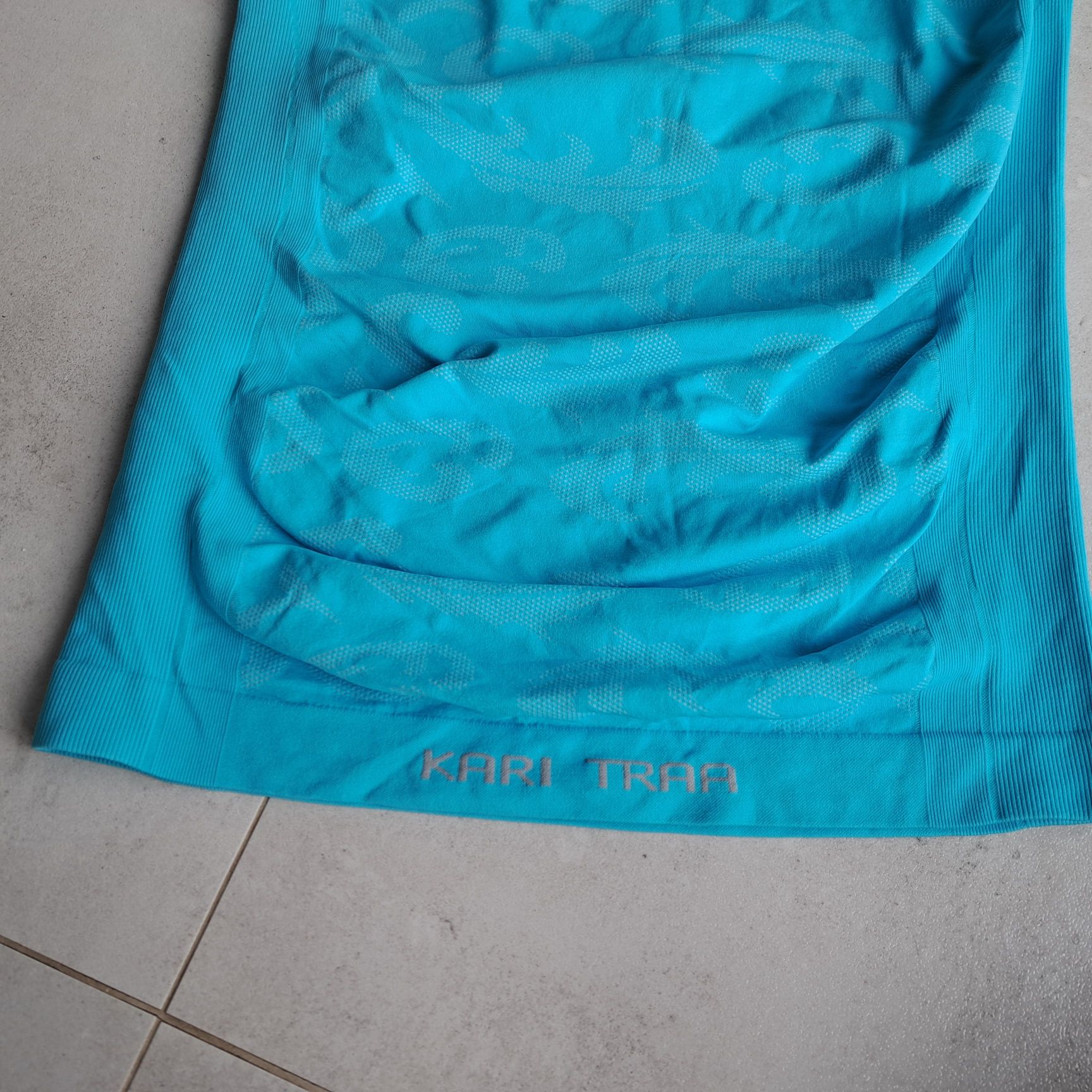 Koszulka t-shirt treningowy termoaktywny Kari Traa Capri funkcyjna