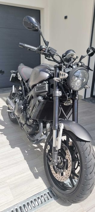 Mota Yamaha XSR 900
