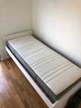 Cama de solteiro + colchão