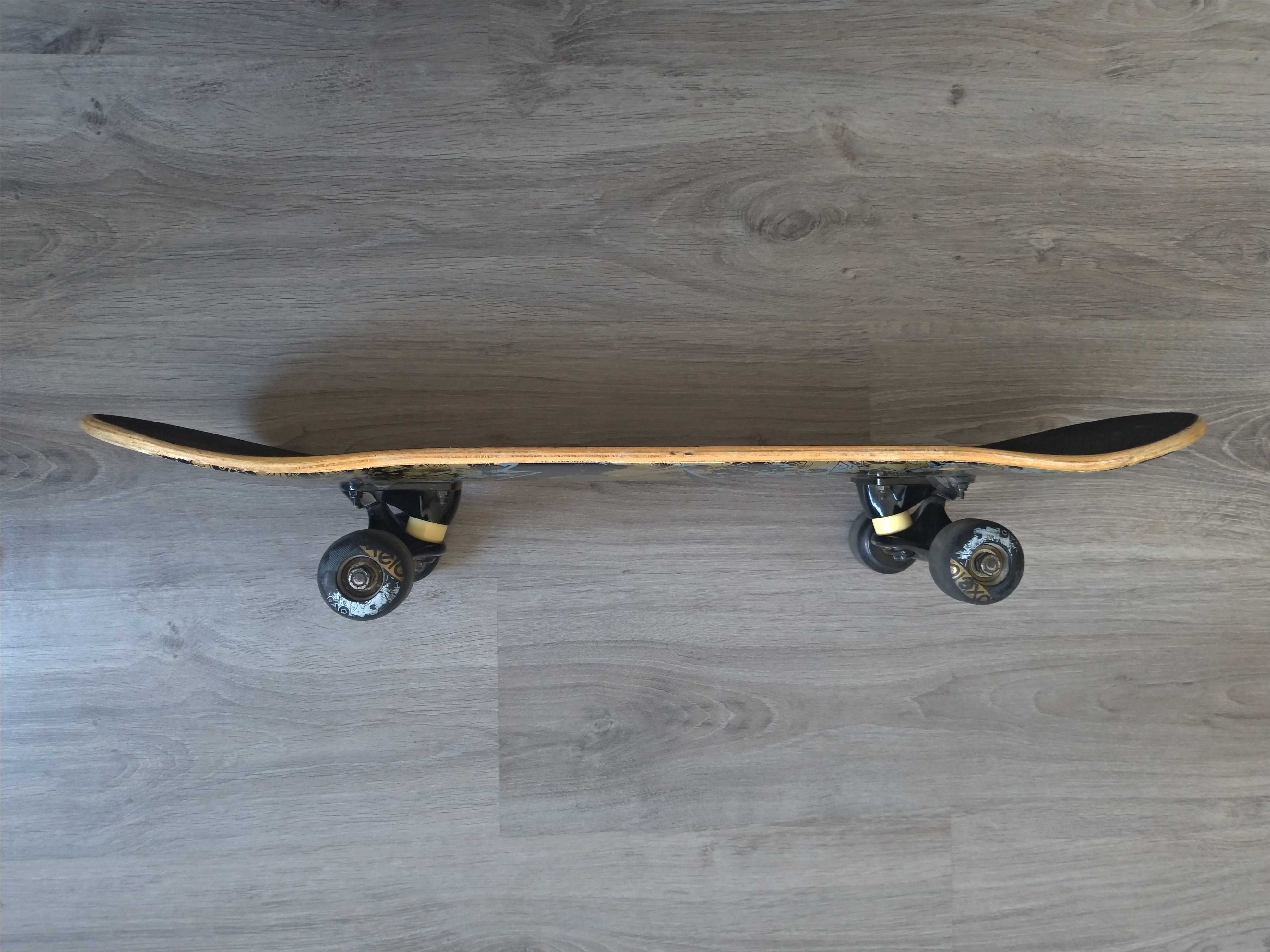 Skate Oxelo em ótimo estado de conservação