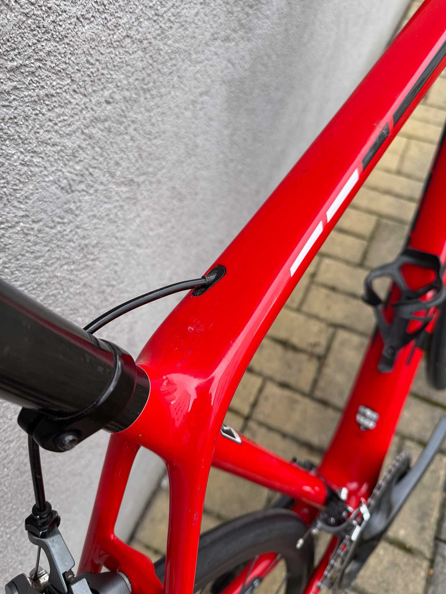 TREK Emonda sl6 ultegra DT Swiss pr 1400 dicut
