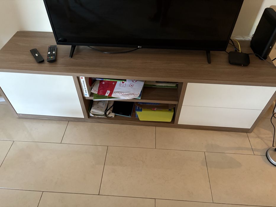 Movel tv praticamente novo