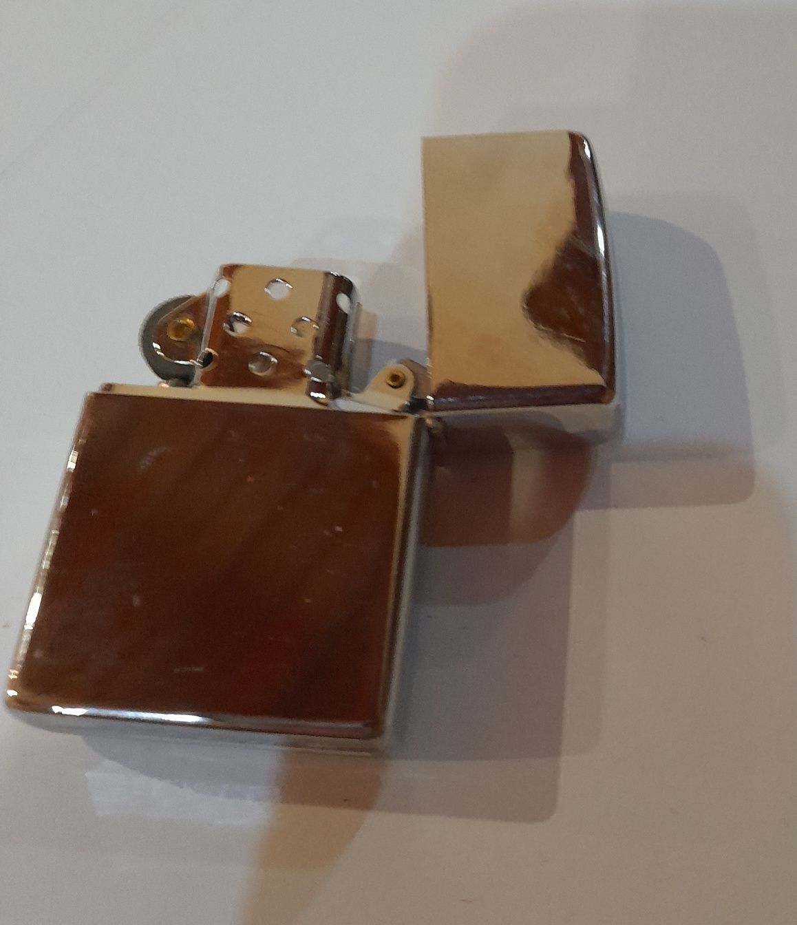 Isqueiro tipo Zippo