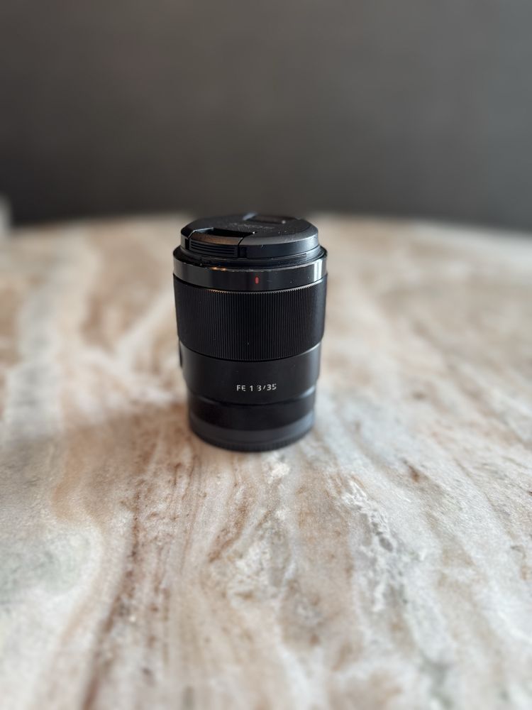 Sony 35mm 1.8 usada