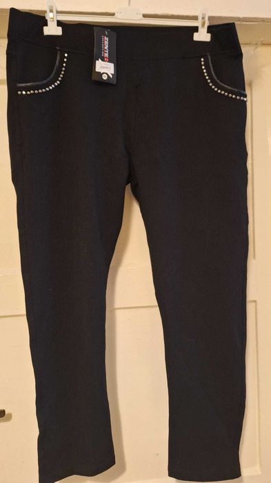 Świetne spodnie 6 xl. Polecam.