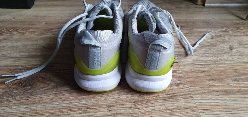 Buty do biegania CRAFT rozmiar 43 rozmiar 27,5cm stan bardzo dobry