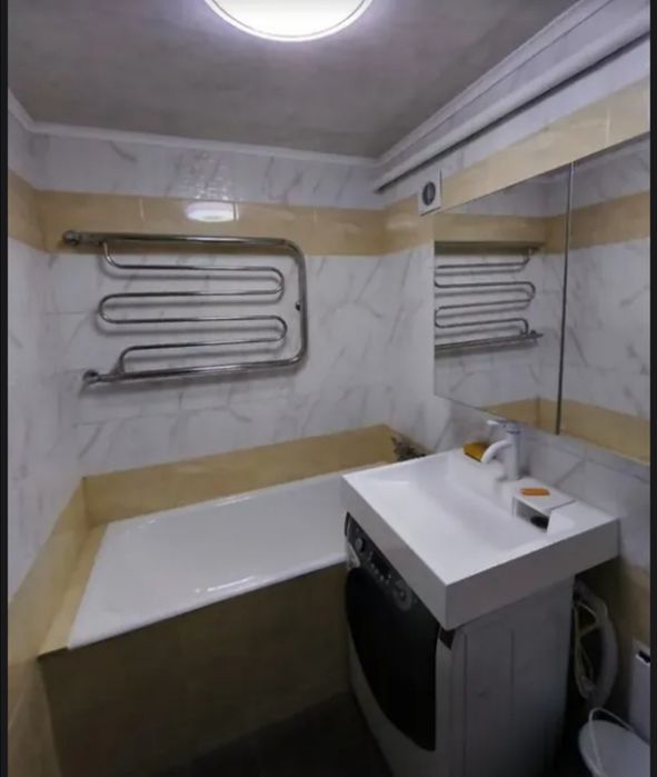 Продаётся 1 к. кв. в р-не Титова.