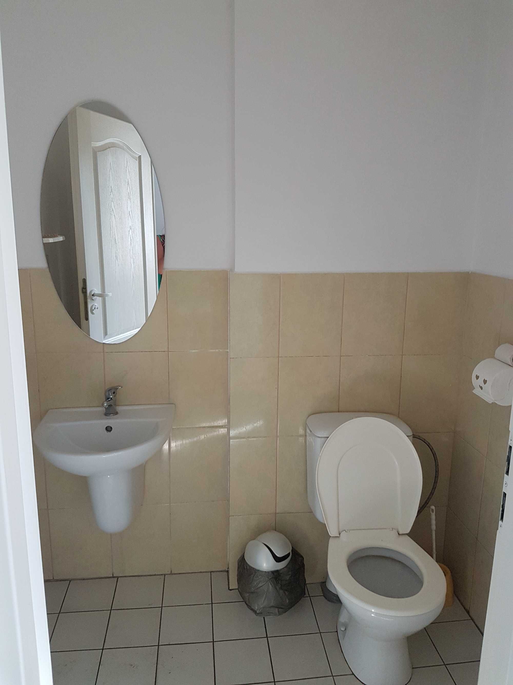 Kwatery, nockegi.  Pokoje indywidualne.