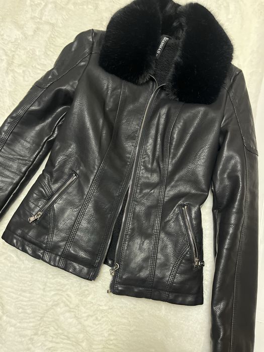 Зимова куртка в ідеальному стані