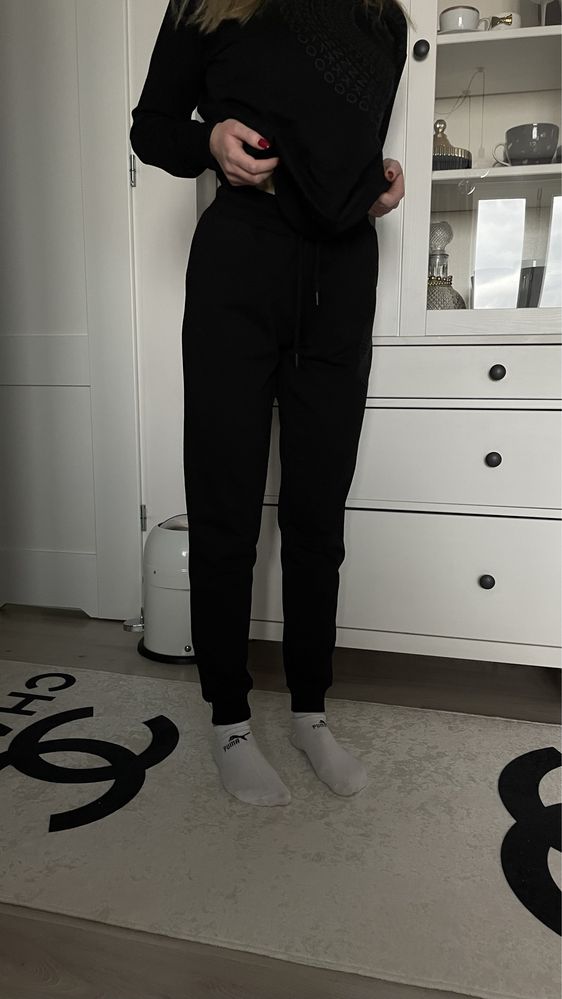 Czarny komplet dresowy Pinko dres set rozmiar 36 S