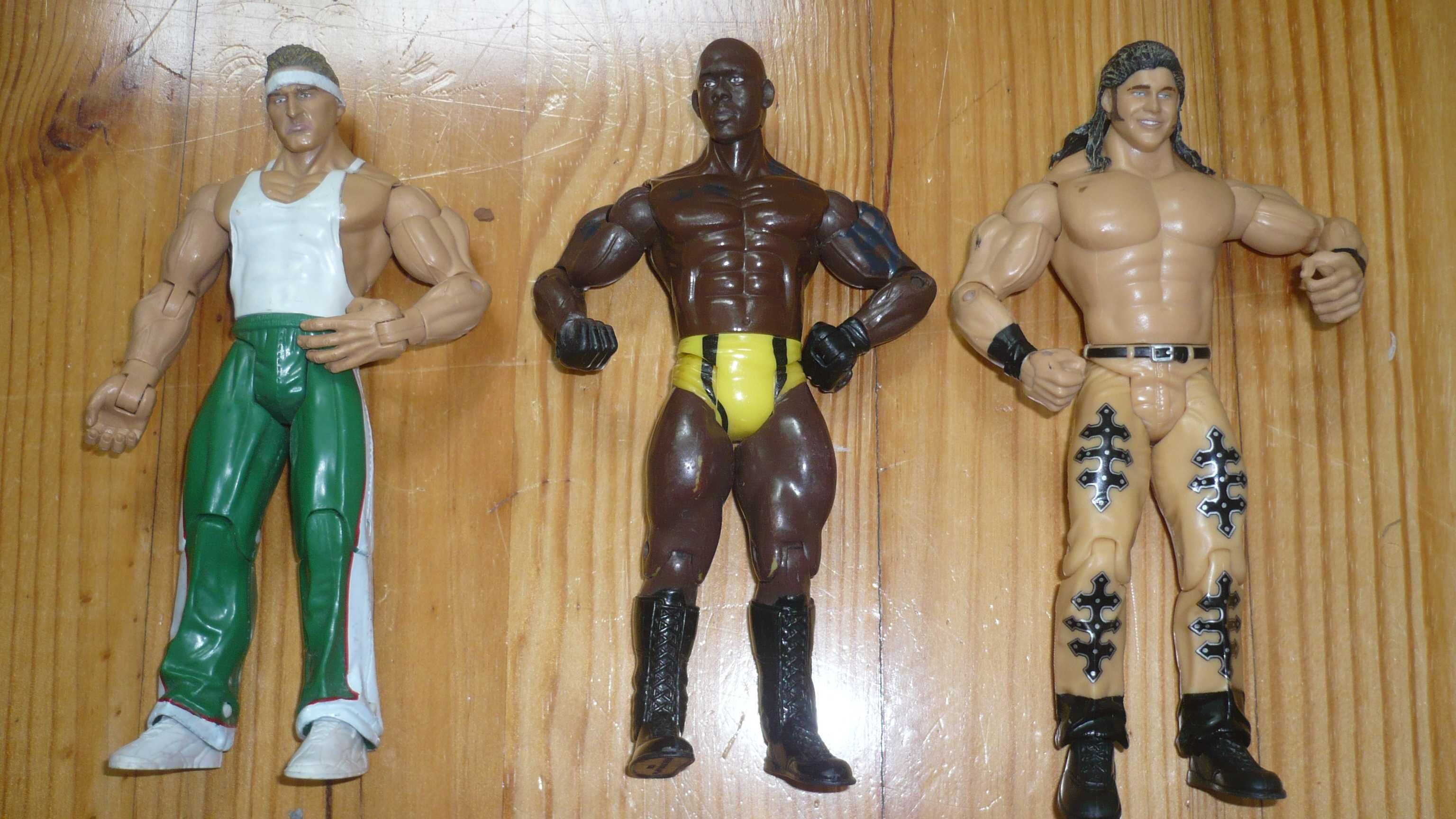 Action Figures WWE + Máscara de lutador