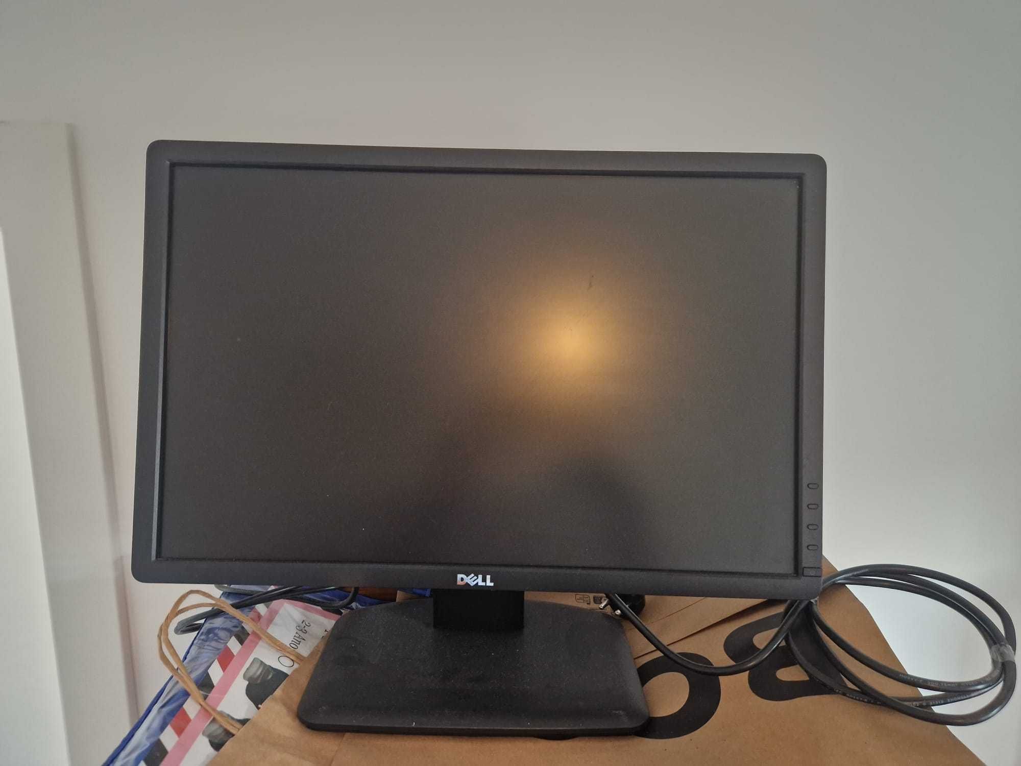 Monitor DELL + acessórios
