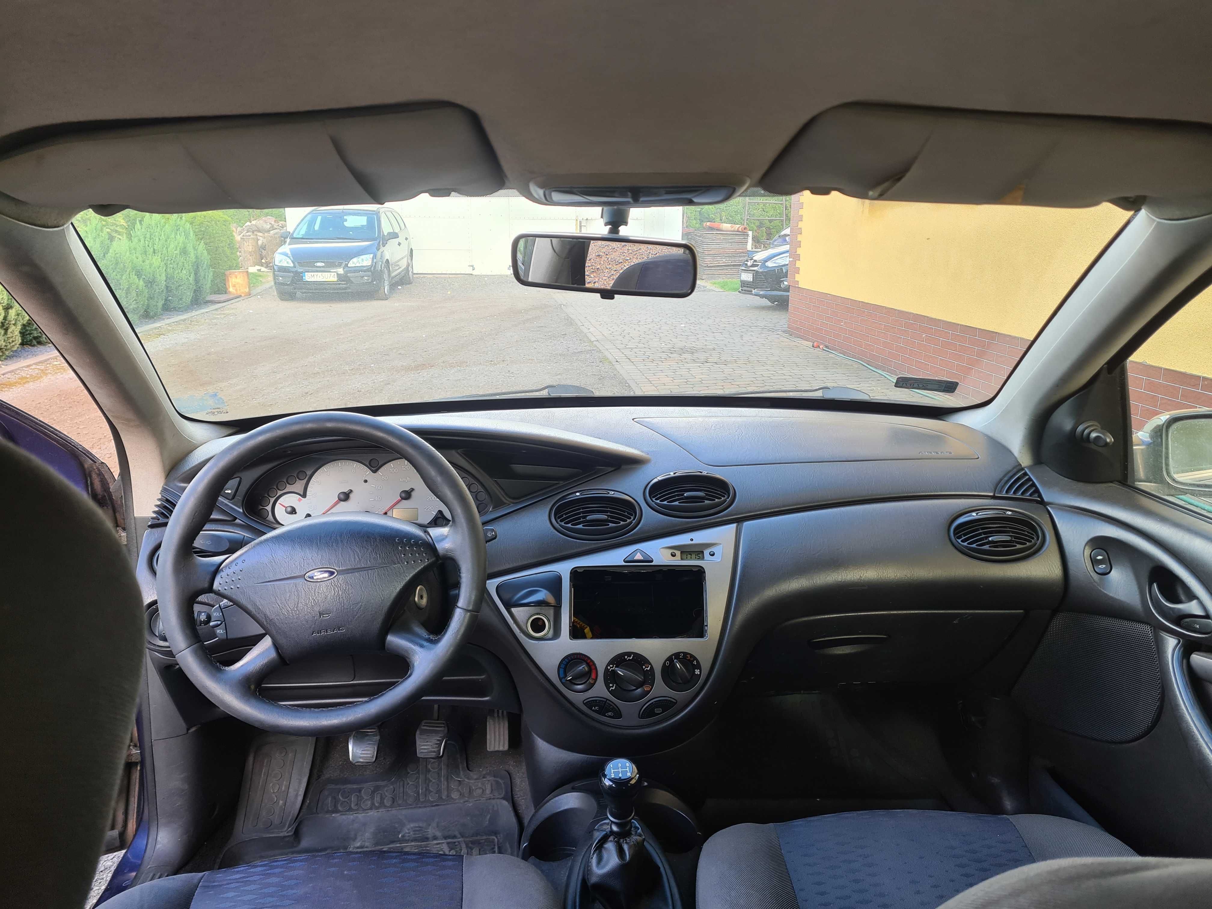 Ford Focus MK1 1.8 TDDI – 2000r.