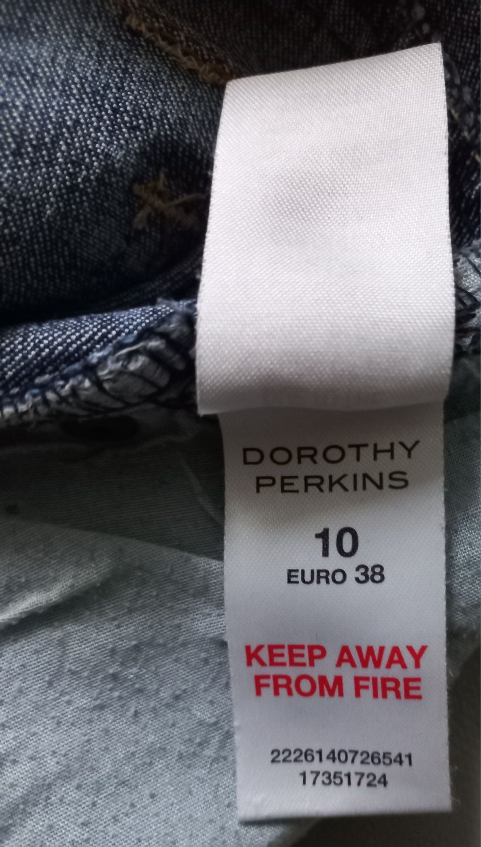 Damskie spodnie ciążowe z Dorothy Perkins