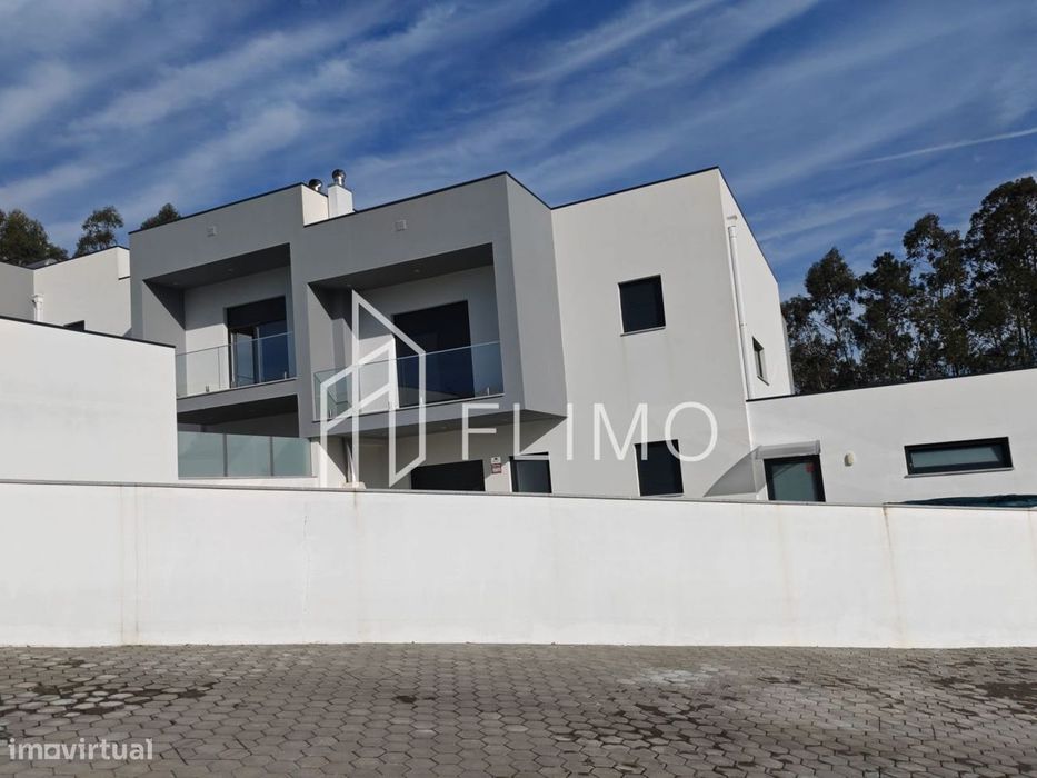 Moradias T3 Geminadas