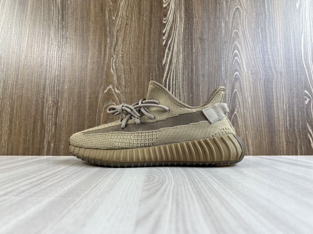 Yeezy 350 v2 earth