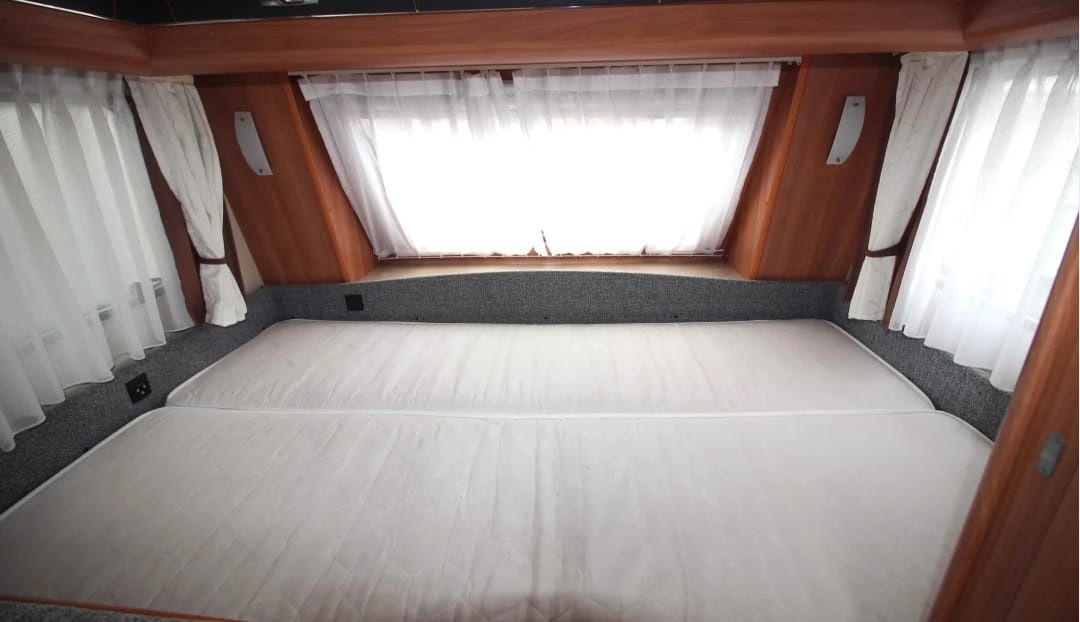 Caravana Hobby De Luxe 490 KMF