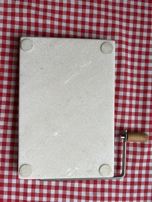 Tabua de corte em marmore