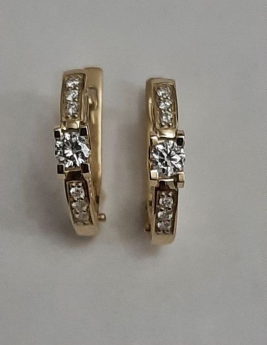 Золоті сережки з діамантами