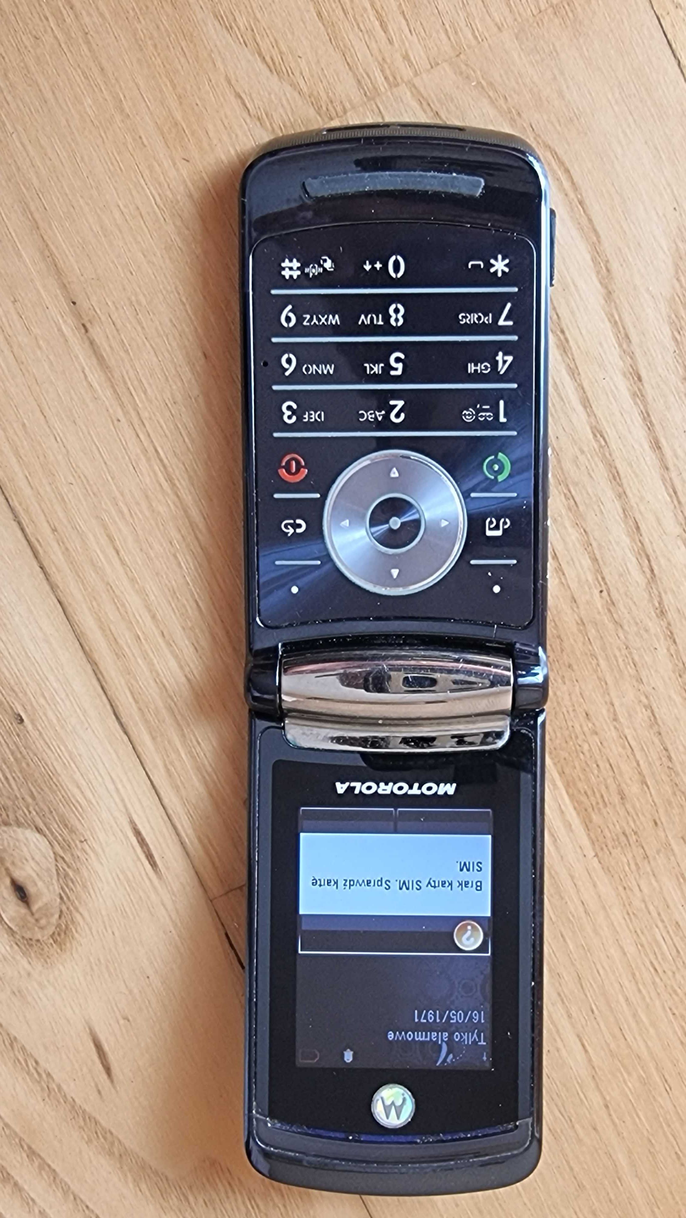 Motorola V8 dla seniora