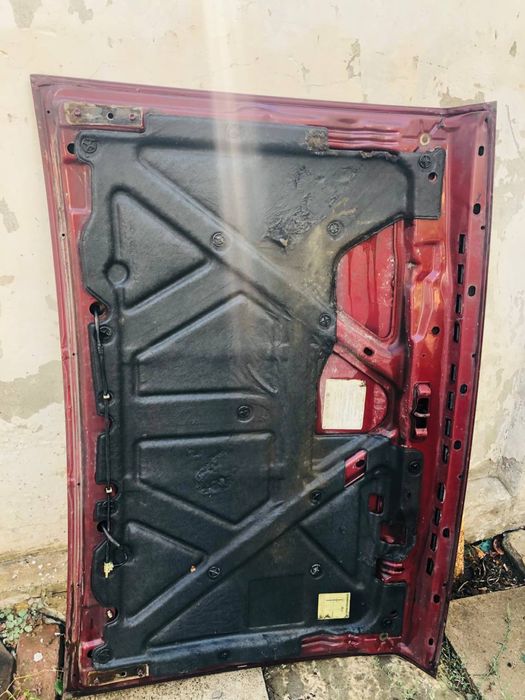 Продам капот