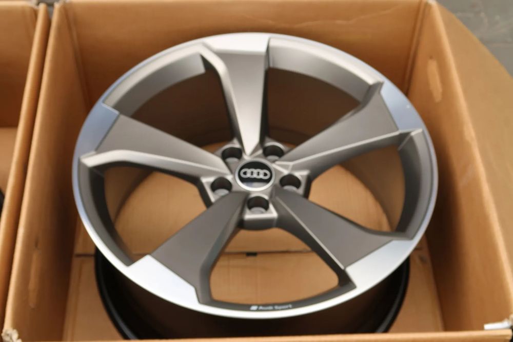 Oryginalne Felgi Audi A5 A4 A6 Q5 8W0 20&#039;&#039; Rotor
