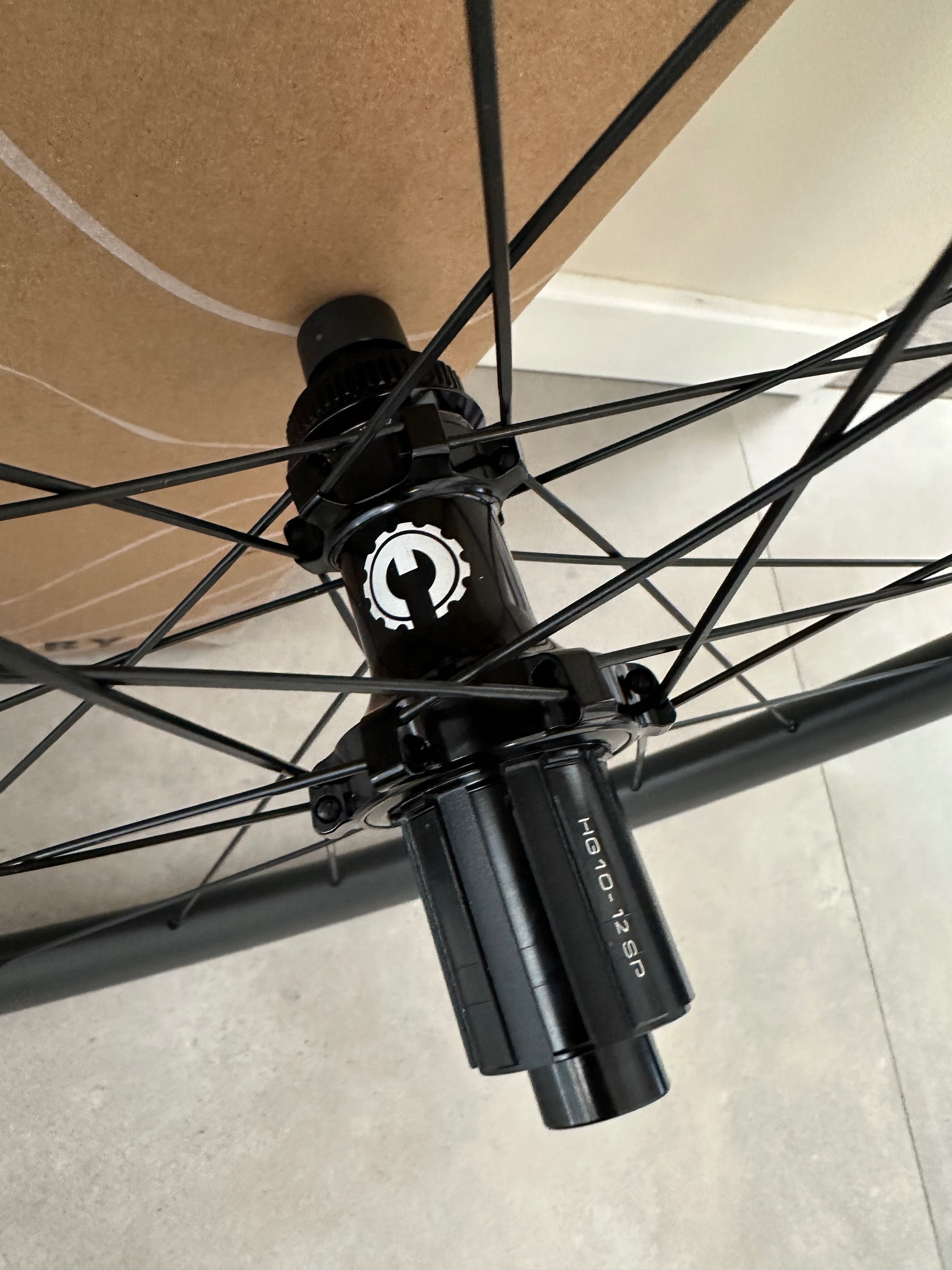 Elitewheels ENT-DISC Koła Karbonowe Elite 50 mm stożek -NOWE