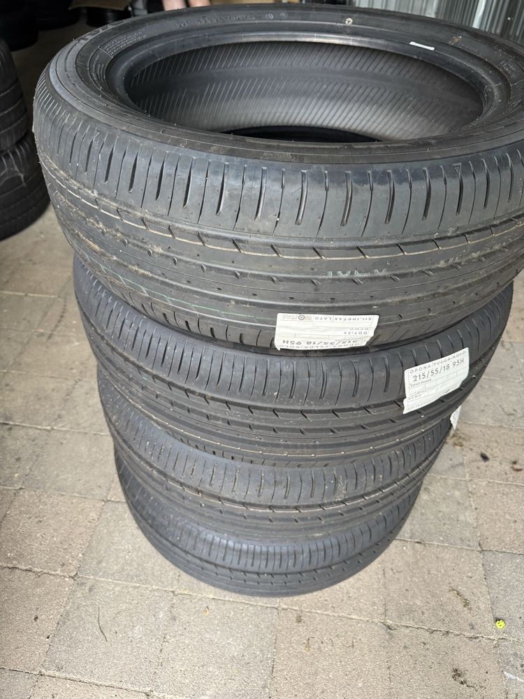 Komplet opon letnich 215/55/18 TOYO Demo F-Vat
