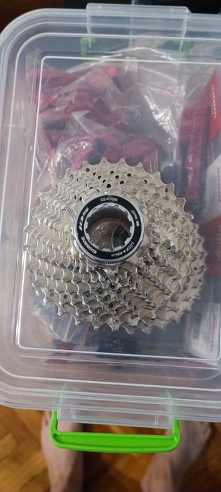 Касета Shimano cs-r7000 11 швидкостей 11-28