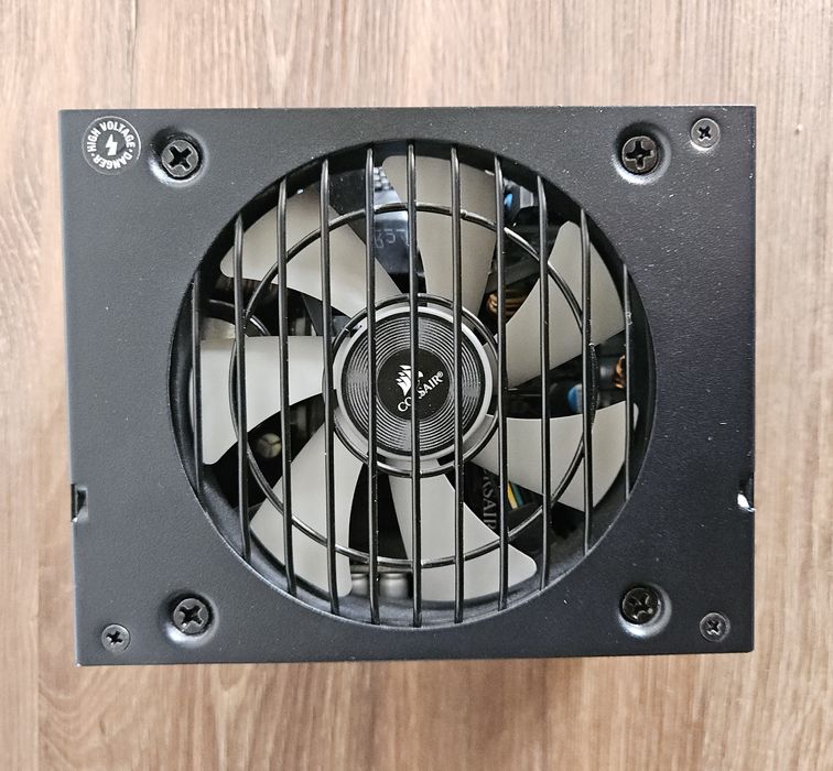 Corsair sf750 platinum
